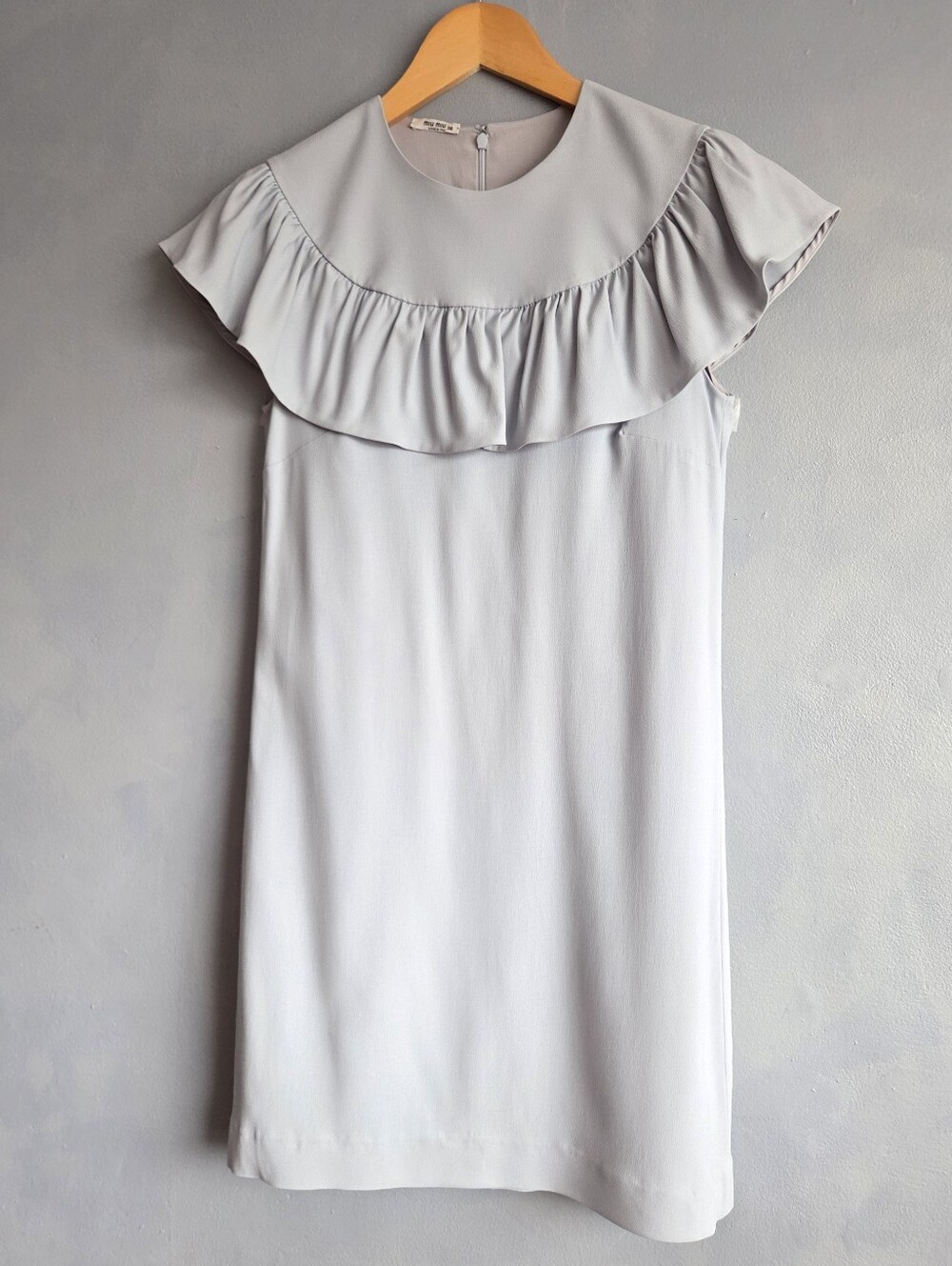 MIU MIU BLUSH, PALE GREY BLUE MINI SHIFT DRESS, SIZE IT 38, EUC